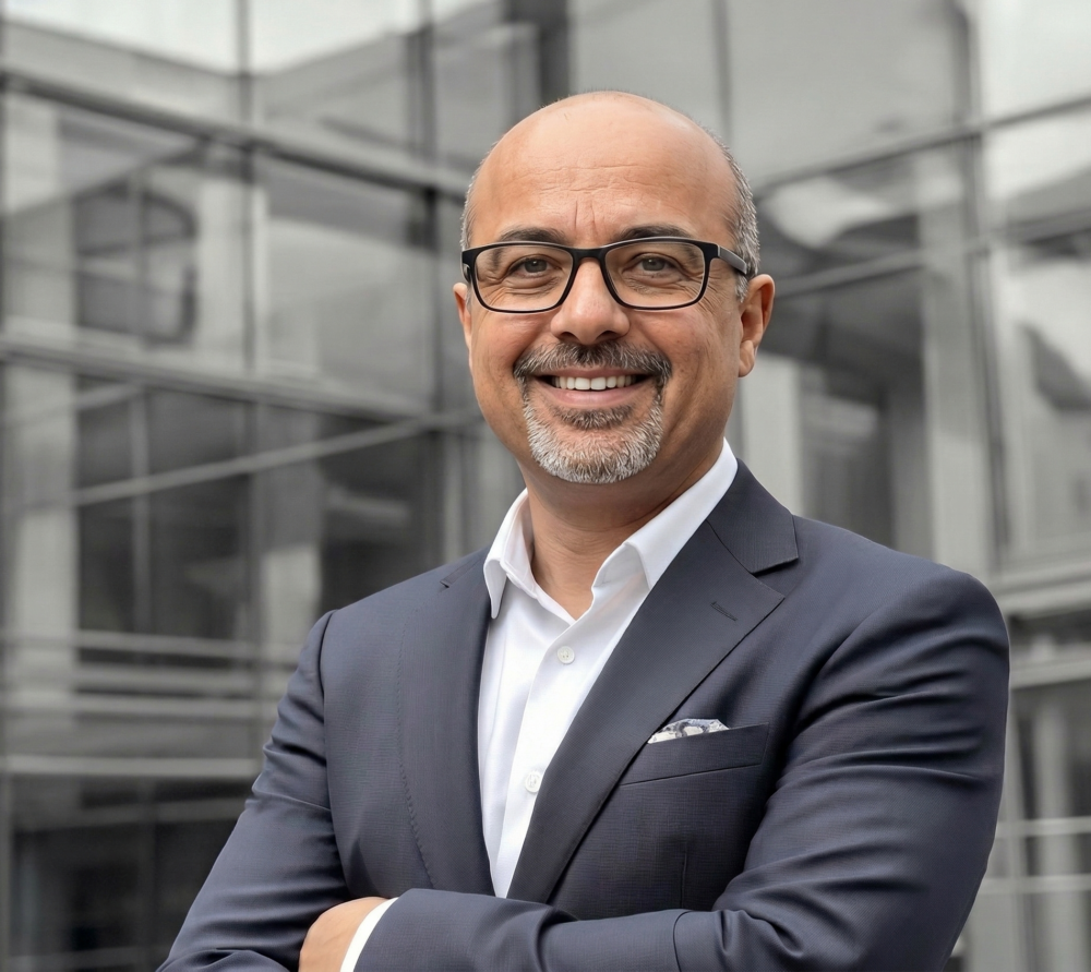 Portrait von Waheed Zamani, KI-Chef der Bavaria Film.